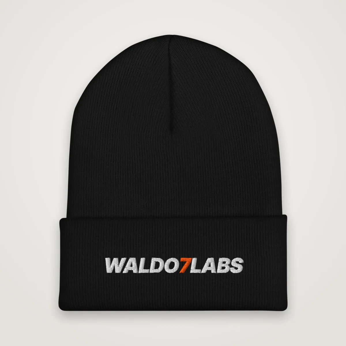 W7 Beanie, Black, front